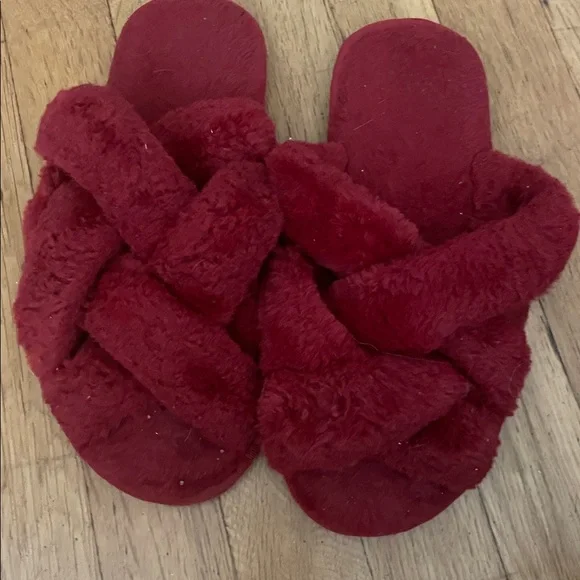 Cozy Red Fuzzy Slippers - Picture 1 of 2